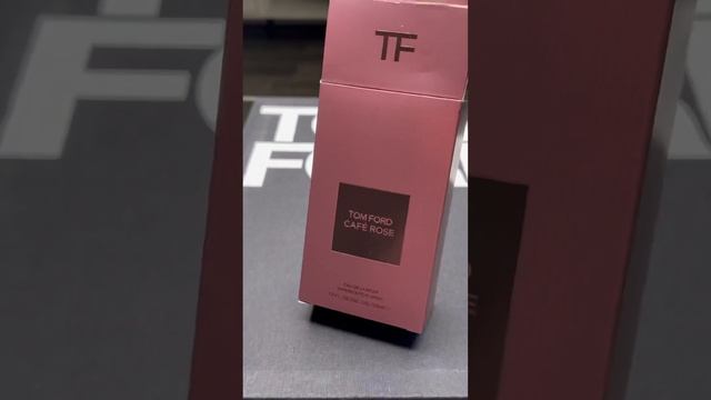 El Nuevo Perfume De TOM FORD CAFE ROSE #tomford #apertura #reseña #español #virales #perfumesmujer