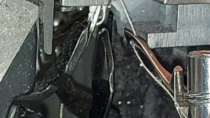 Ремонт оверллка Juki регулировка петлителей.