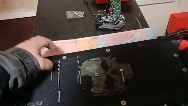 KUGOO Max Speed. Крепим крышку деки, правильно.