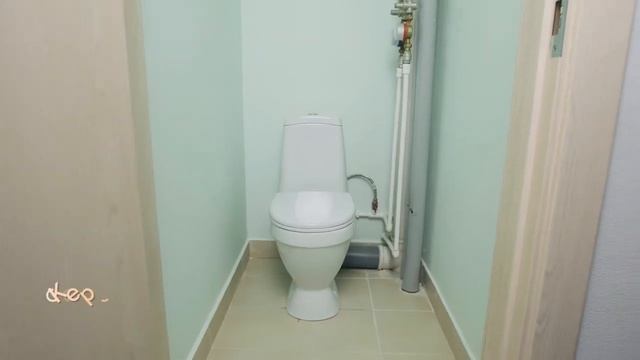 Образцово: заглянем в подъезд и квартиру