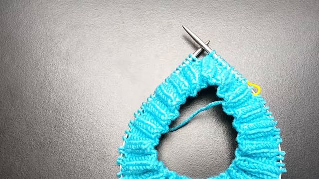 Джемпер детский спицами с круглой жаккардовой кокеткой от Drops Design. Введение и росток. смотреть онлайн