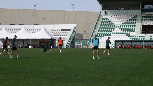 О чём говорят футболисты? / Тренировка с микрофоном: Эдуард Сперцян