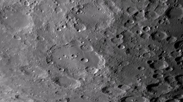 Mes Débuts En Planétaire , Maksutov 180/2700 Skywacher Az-eq6  Zwo Asi 662 Mc  Adc  Eaf Raf Zwo Asi