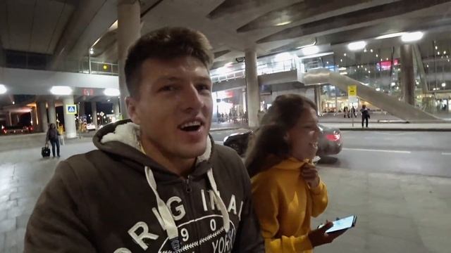 Летим домой. Наша квартира и подарки от подписчиков