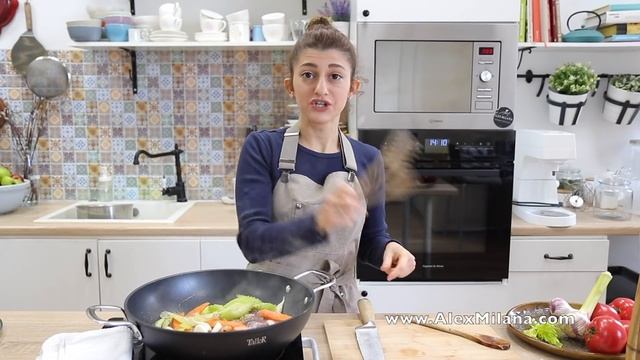 ЖАРКОЕ С УТКОЙ И ОВОЩАМИ! КАК ПРИГОТОВИТЬ УТИНЫЕ НОЖКИ смотреть онлайн
