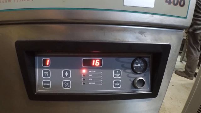Вакуумный упаковщик бу HENKELMAN-400 смотреть онлайн