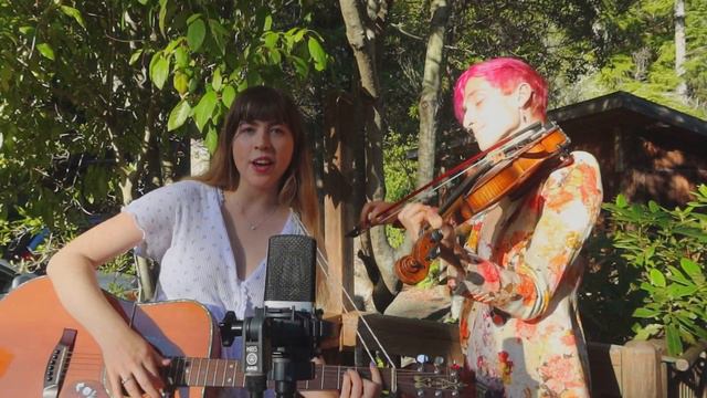 In the Aeroplane Over The Sea - Neutral Milk Hotel (Cover) || Towse смотреть онлайн