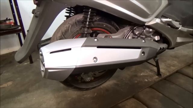 MAXSYM 600i и MAXSYM 400i  Видео обзор