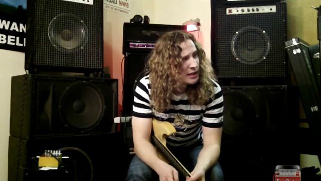 Minor Pentatonic Scale (E-Minor) / Минорная пентатоника (Ми-минор). смотреть онлайн
