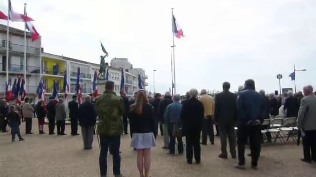 Гимн Франции на параде смотреть онлайн