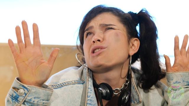 Челленджи из игр в реальности | Сестра vs брат от Ла-Ла Лайф Игры смотреть онлайн