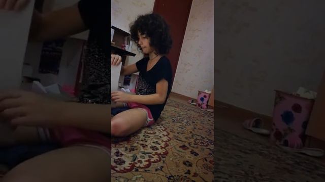 Комната для кукол из коробки и картона смотреть онлайн