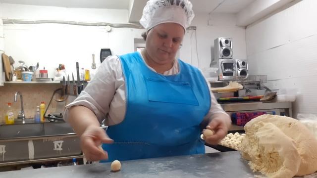 ФЕЕЧКА НАША СЕГОДНЯ ЗУБИК ЛЕЧИЛА? смотреть онлайн