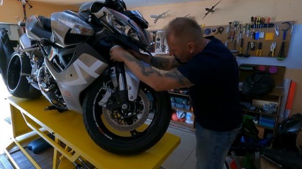 B-KING | Design VRSC334 | Suzuki bike