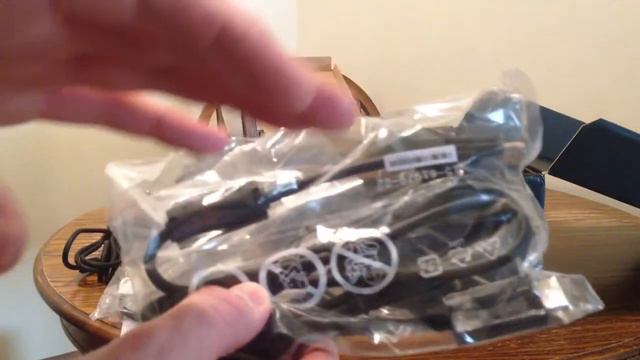 Xbox One Day One Edition Unboxing смотреть онлайн