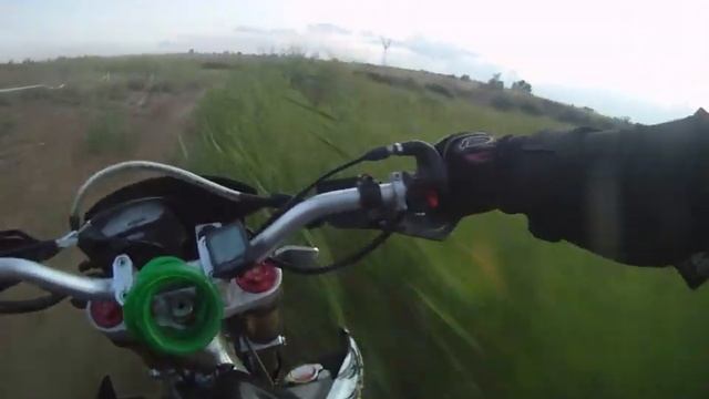 Первый выезд на кроссовую трассу смотреть онлайн