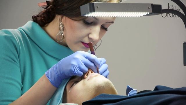 Мужское Наращивание ресниц от Lash Secrets смотреть онлайн