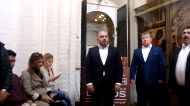 Л.Фёдоров "Песнопения в храме Василия Блаженного" смотреть онлайн