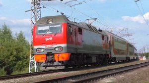 ЭП2К-353 с фирменным двухэтажным поездом Самара - Москва