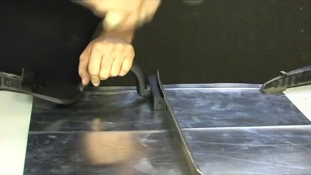 Оправка-лопатка фальцевая прямая, киянка жестянщика полиуретановая смотреть онлайн