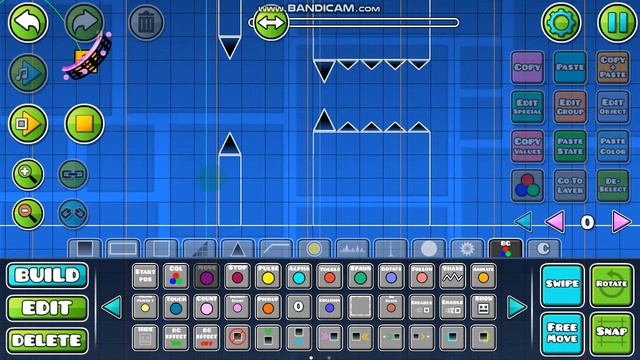 пытаюсь сделать Layout в geometry dash смотреть онлайн