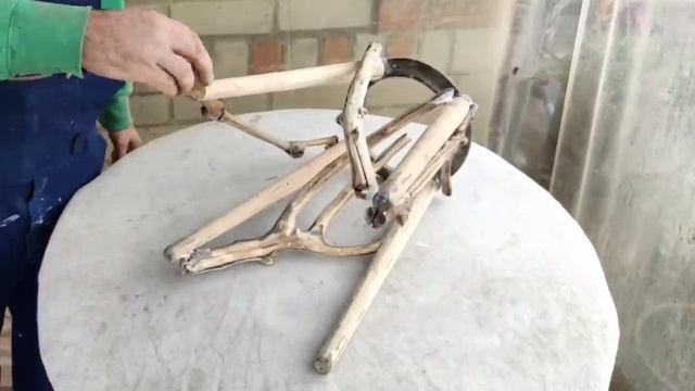 Эту Поделку Делал для Беседки, но Жена Сразу забрала её в Дом. Из Старой Табуретки и Дерева. смотреть онлайн