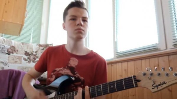 Обзор электрогитары Fender Squier Bullet Stratocaster