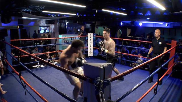 Matthew Regan vs Tom Turner смотреть онлайн