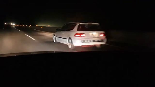Toyota Mark X 2.5 vs BMW 27k race in hiway night love song смотреть онлайн