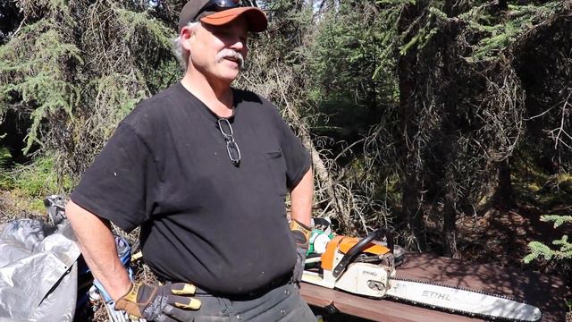 Chainsaws and safety while working alone #Alaska #kilt смотреть онлайн