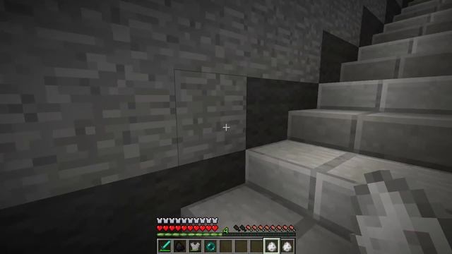 Minecraft MAD MOBS MOD / FIGHT AND SURVIVE THE EVIL MOBS LAIR!! Minecraft смотреть онлайн