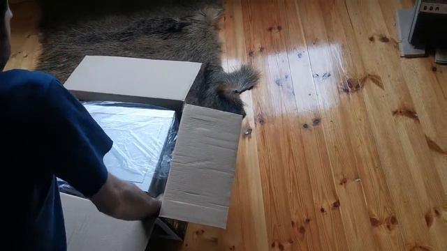 Распаковка — Микроволновая печь Panasonic NN-ST27HMZPE смотреть онлайн