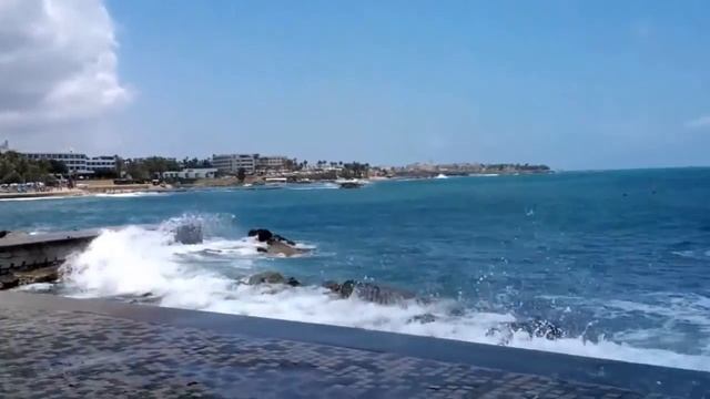 Прогулка в туристической зоне Пафоса Walk in the tourist area of Paphos смотреть онлайн