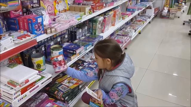 ШОПИНГ! магазин ПОДАРКОВ!выбираем подарки на день рождения ???? смотреть онлайн