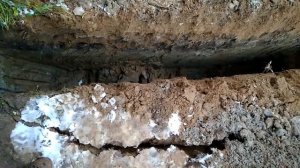 Обвал стенки траншеи