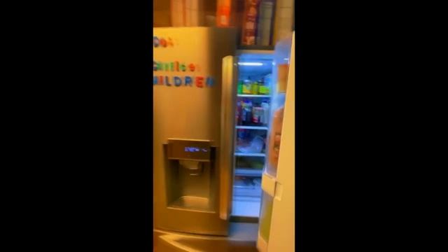 Холодильник в США и в России