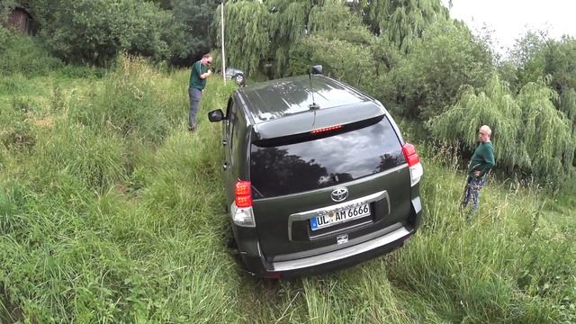 Toyota Land Cruiser 150 Offroad/To Neu Wel ö W