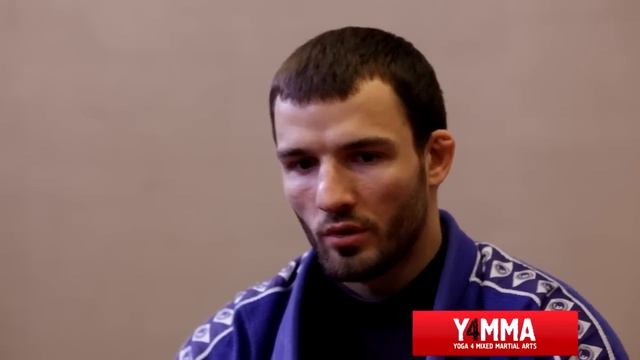 Y4MMA: Леонид Гатовский о важности йоги в жизни бойца смотреть онлайн