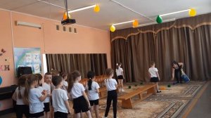 Сюжетное занятие по физической культуре в средней группе ДОУ.