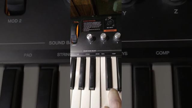 Синтезатор аналого моделирующий Akai Miniak Pro смотреть онлайн