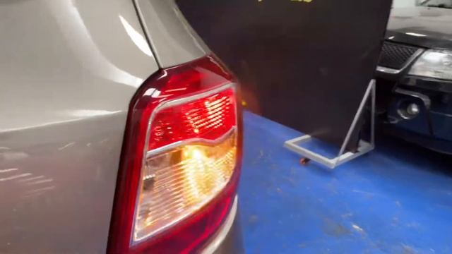 ®️Renault Sandero Authentique Life смотреть онлайн
