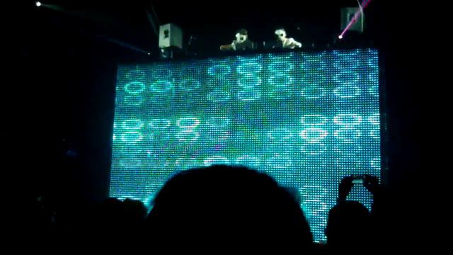 Lights All Night 2012 HD720 - Day 2 White Panda throwing it in the Club@LaN смотреть онлайн