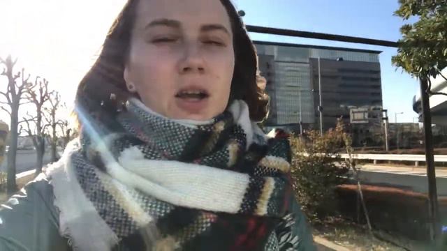 Токио: Капсульный отель, горячие источники и ультратехнологии смотреть онлайн