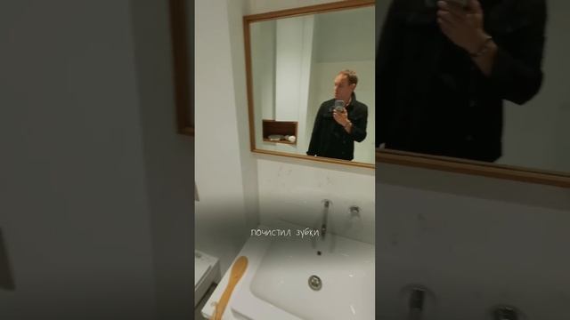 Спальня Кэрри Брэдшоу #ипотека #новостройки #новостройкимосквы #недвижимость #дизайнинтерьера