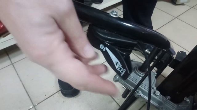 3G1200 Земляк мотокультиватор - как работает рычаг управления газом + работа заслонок карбюратора. смотреть онлайн