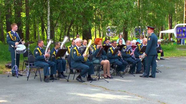 Alte Kameraden Swing. Оркестр п/у В.Коновалова смотреть онлайн