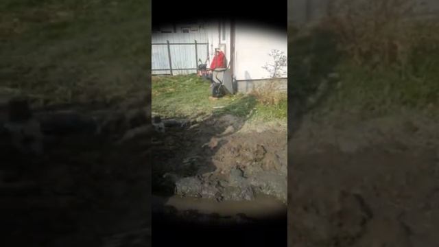 07.04.2023г. п.Новодорожный. Бурение скважины на воду. смотреть онлайн