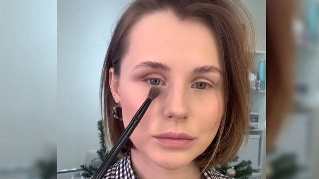 Макияж СО СТРЕЛКАМИ. Доступно. Пошагово. смотреть онлайн