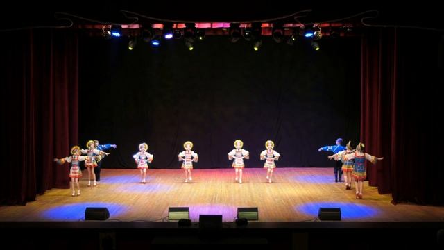 «Роза бело розовая» народный 10 -12 лет смотреть онлайн