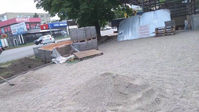 148 ремонт аллеи у Кинотеатра Искра. смотреть онлайн